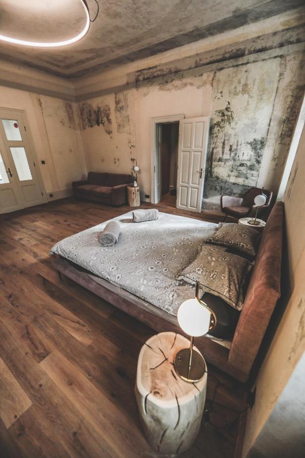 Ruttner Suite Veszprém Extérieur photo